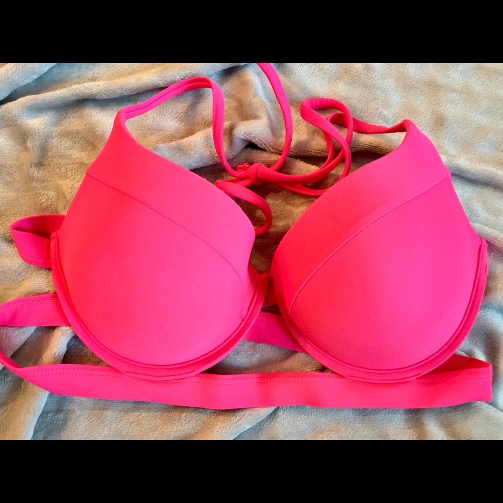Tini Bikini